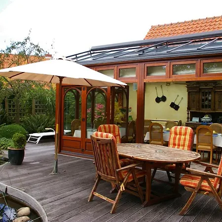 Monique Couette-café Coxyde